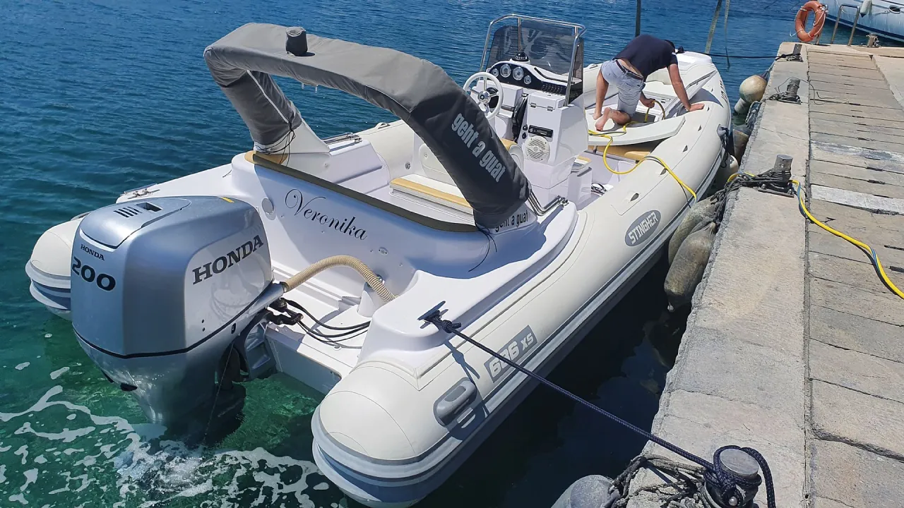 Gumenjak Italboats STINGHER 686 XS