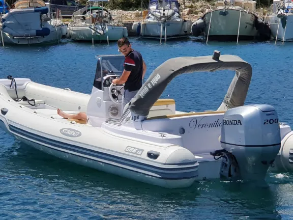 Gumenjak Italboats STINGHER 686 XS